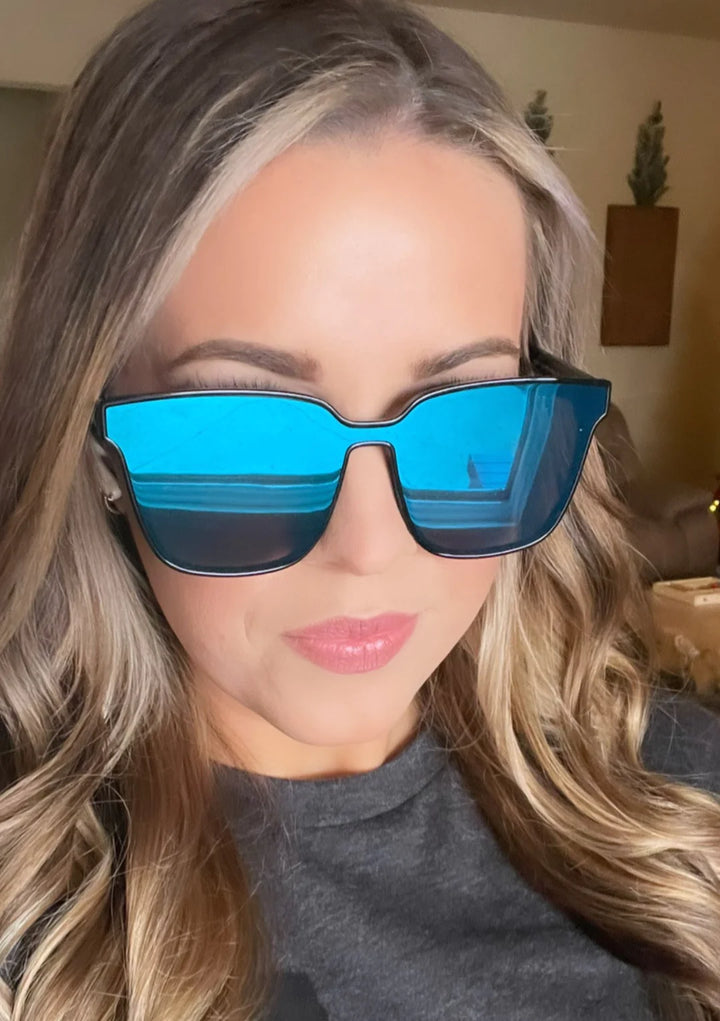 DAX NYX BLUE Sunglasses