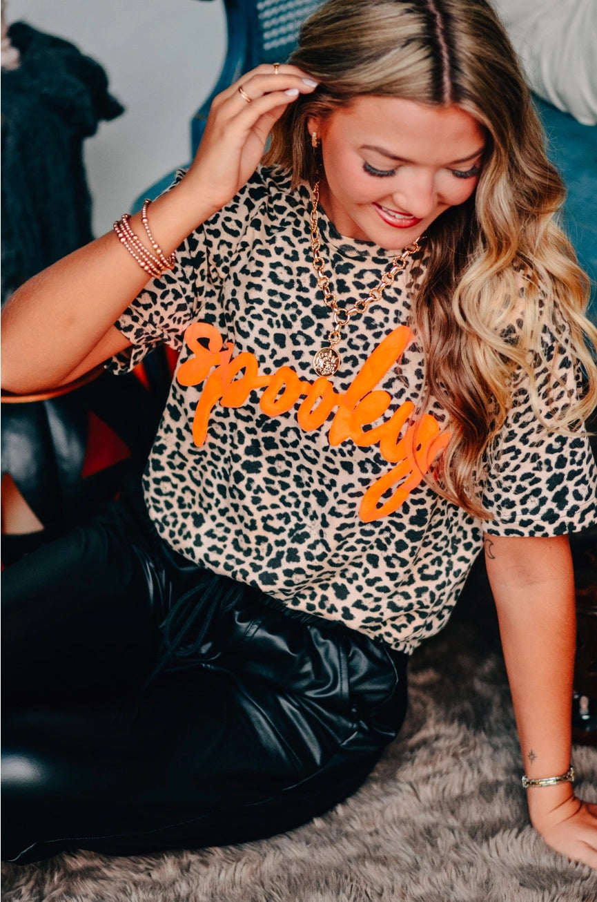 PRE ORDER Spooky leopard tee