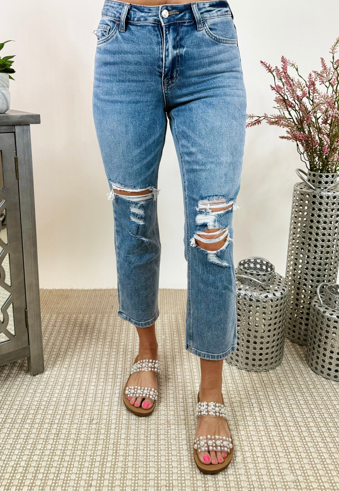 LOVERVET HIGH RISE STRAIGHT JEANS