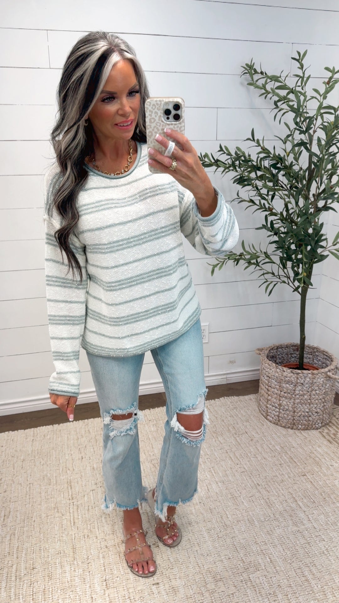 WEEKEND STRIPES SWEATER