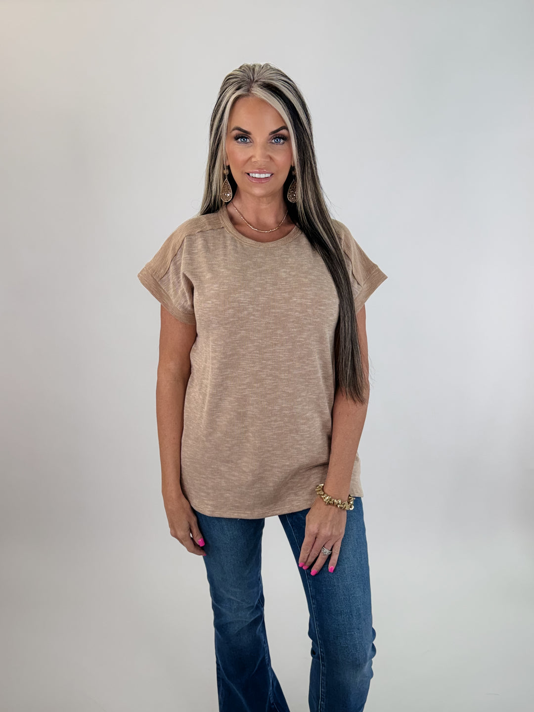 Textured Neutral Tee – Taupe