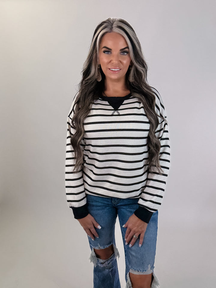 DOORBUSTER Striped Contrast Trim Top