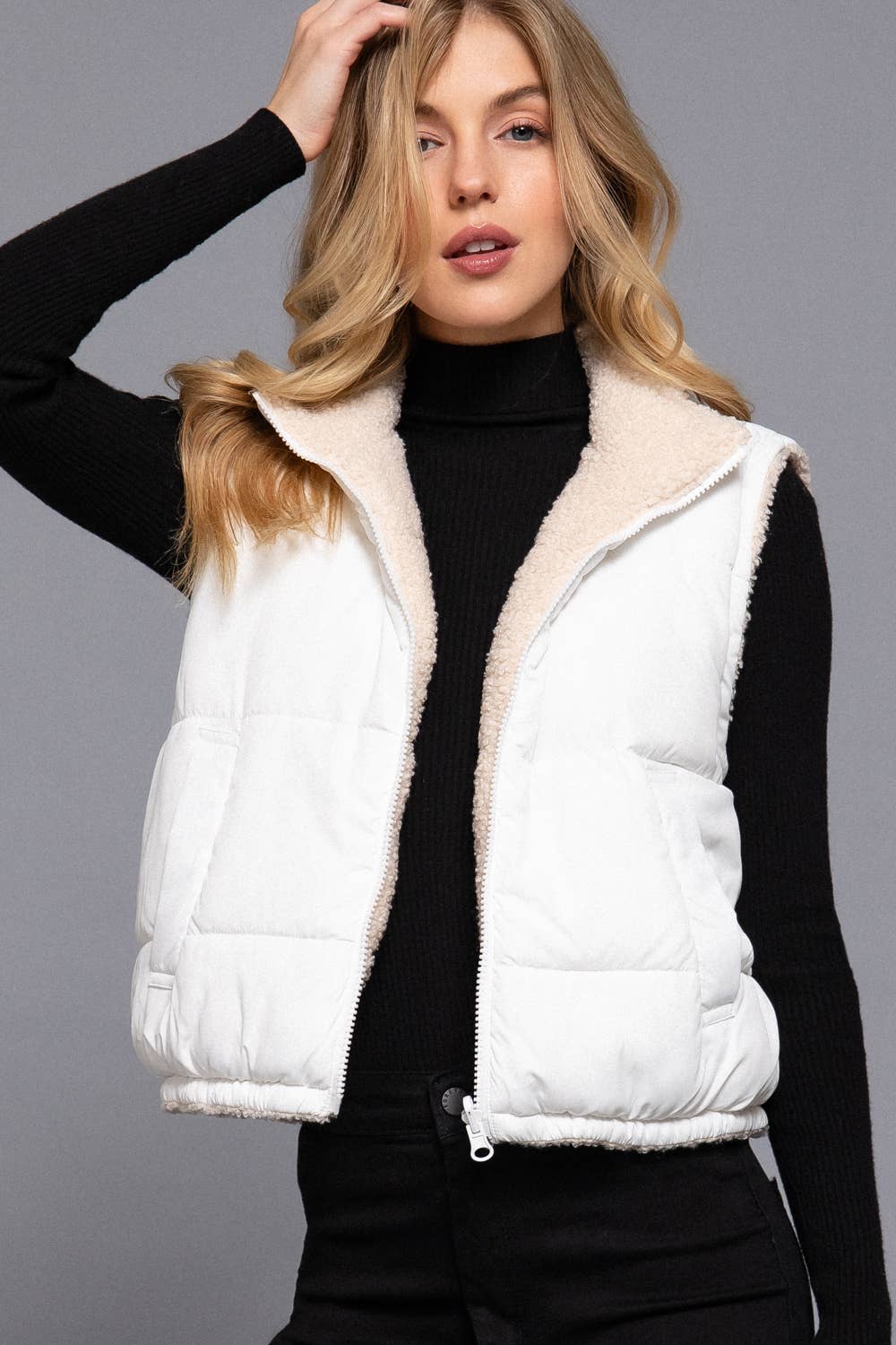 DOORBUSTER Reversible Fur Padding Vest WHITE