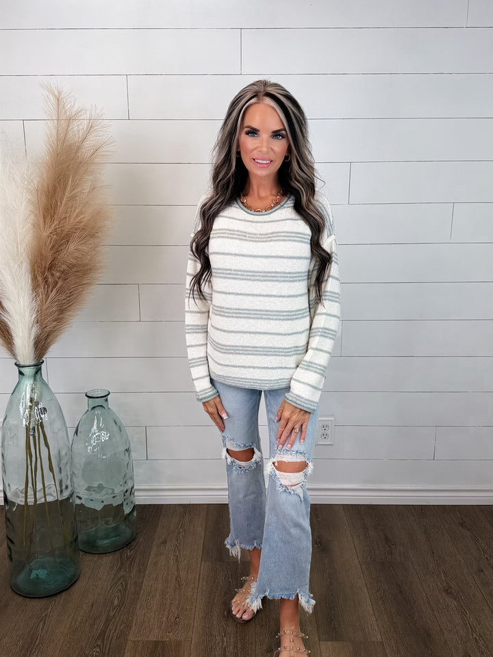 WEEKEND STRIPES SWEATER