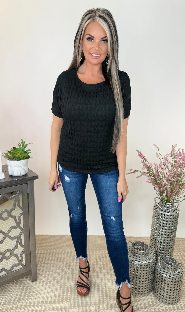 TEXTURED KNIT TOP black
