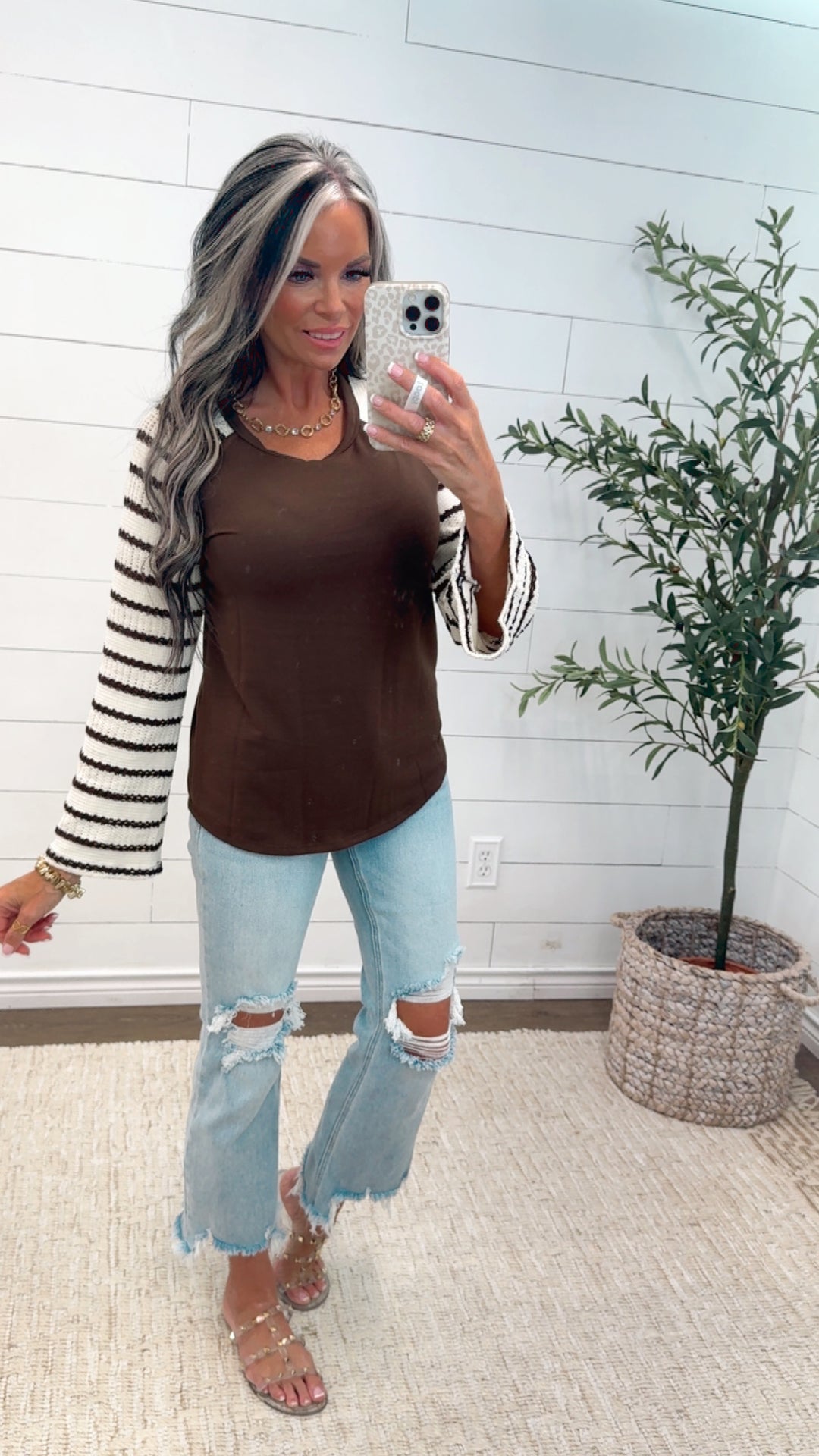 COFFEE DATE STRIPED SLEEVE TOP