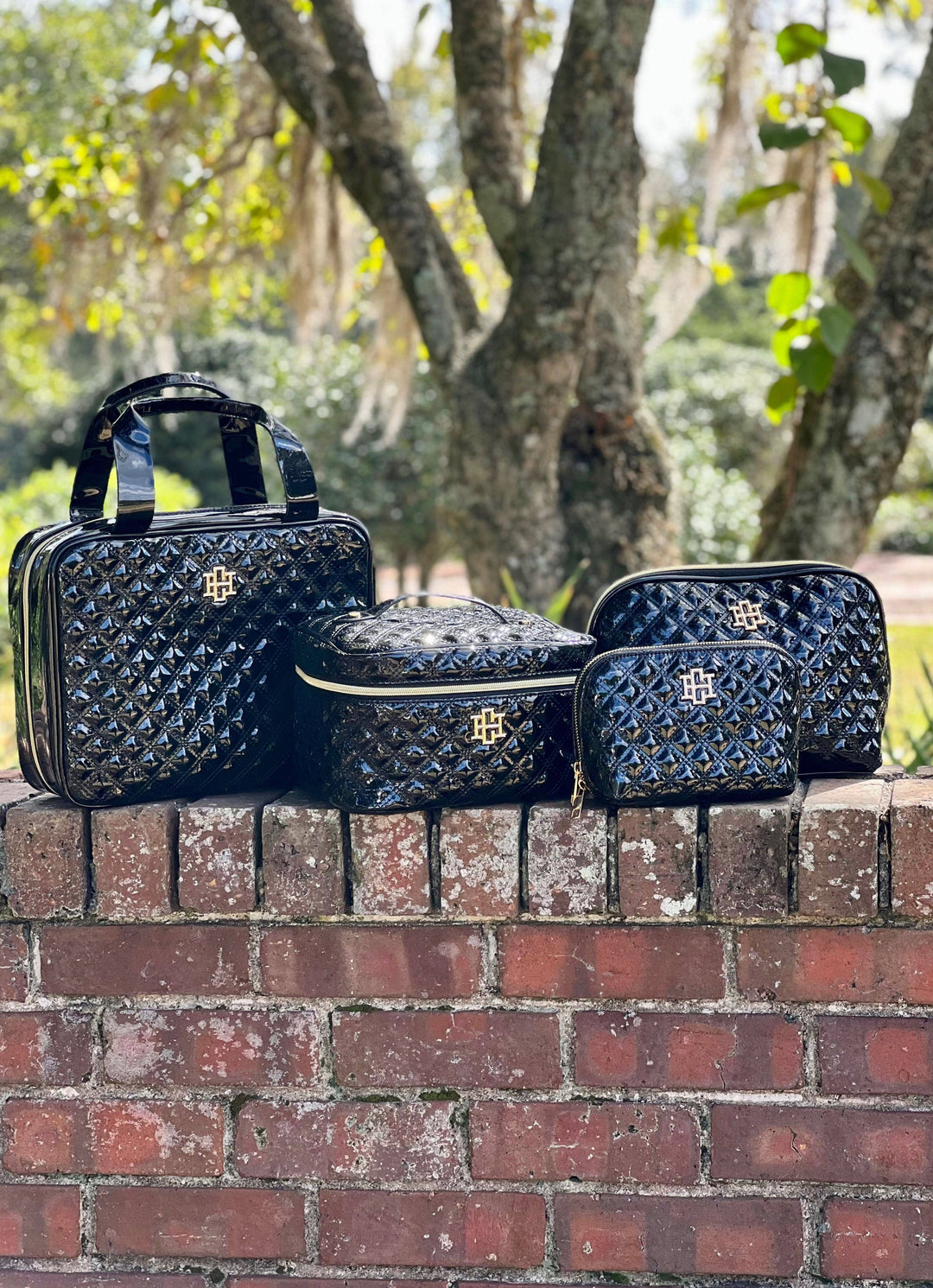 Punta Cana Large Case Black Patent SQ: Default