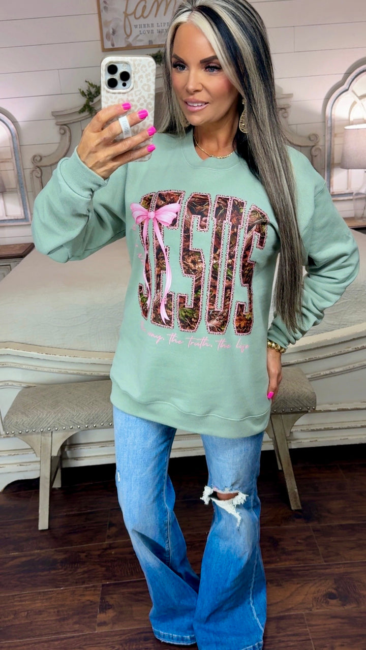 Jesus sweatshirt sage