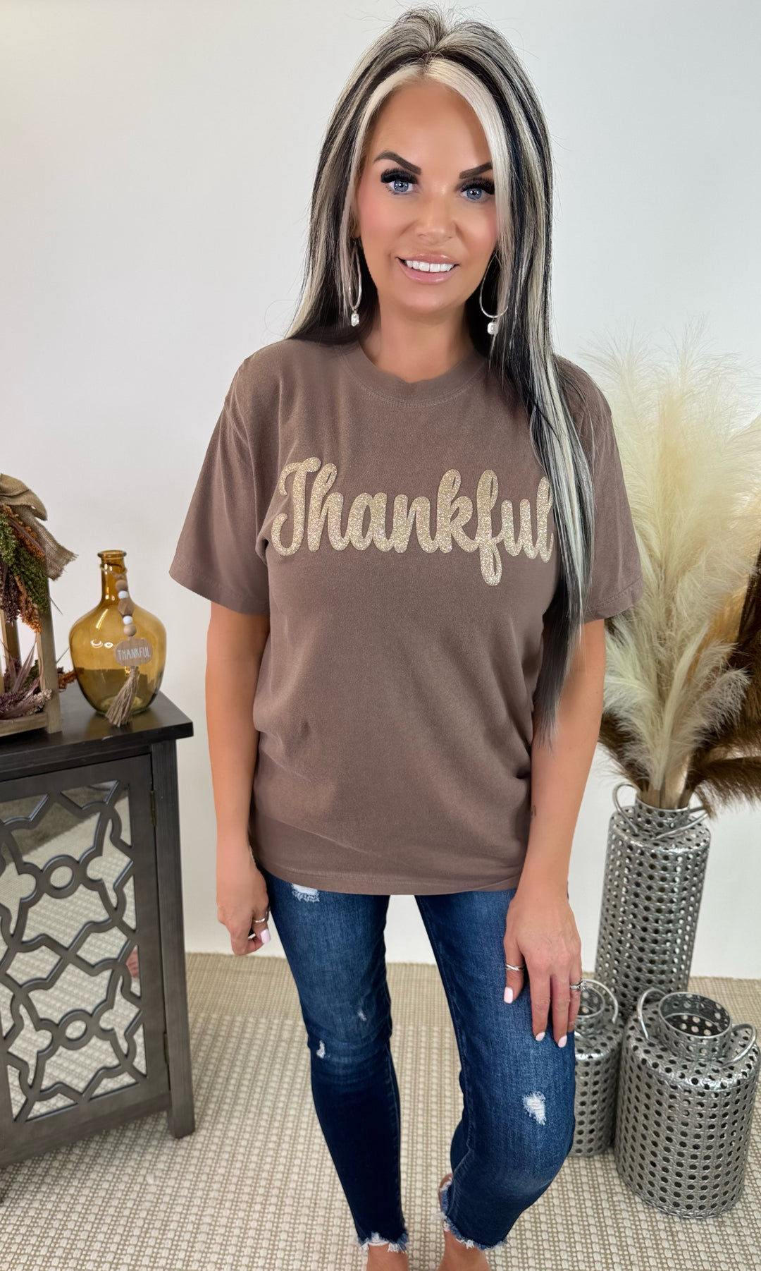 Thankful glitter puff Graphic tee