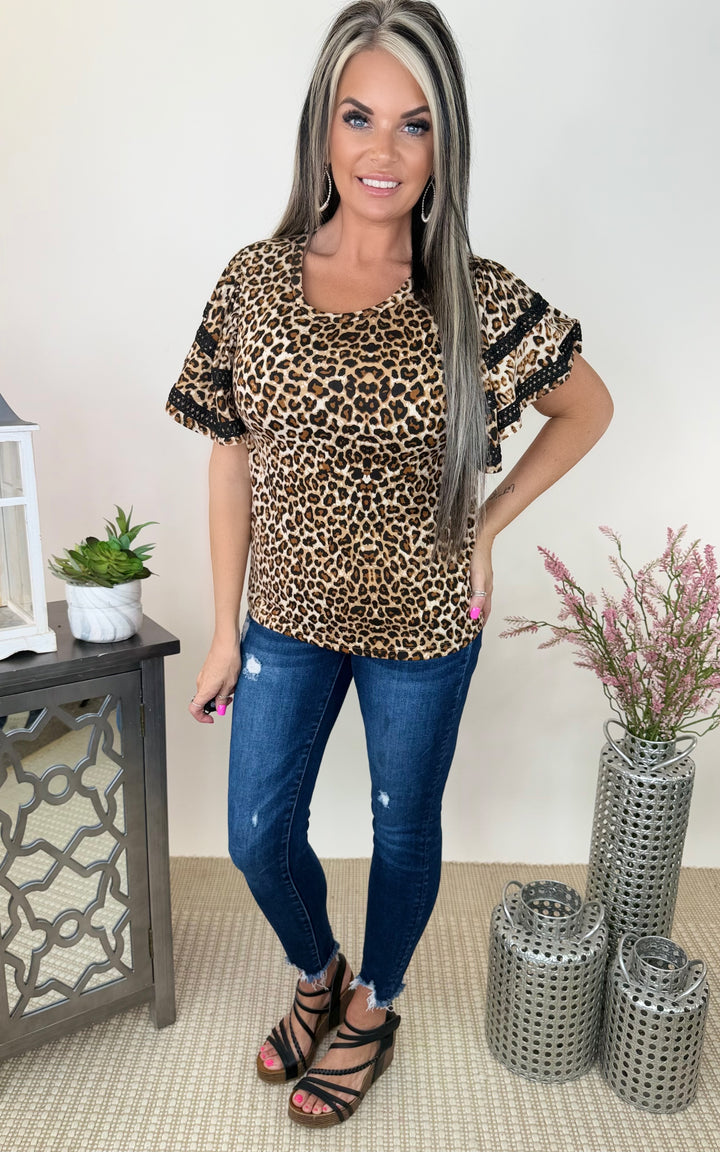 LEOPARD JERSEY CROCHET TRIM SLEEVES TOP