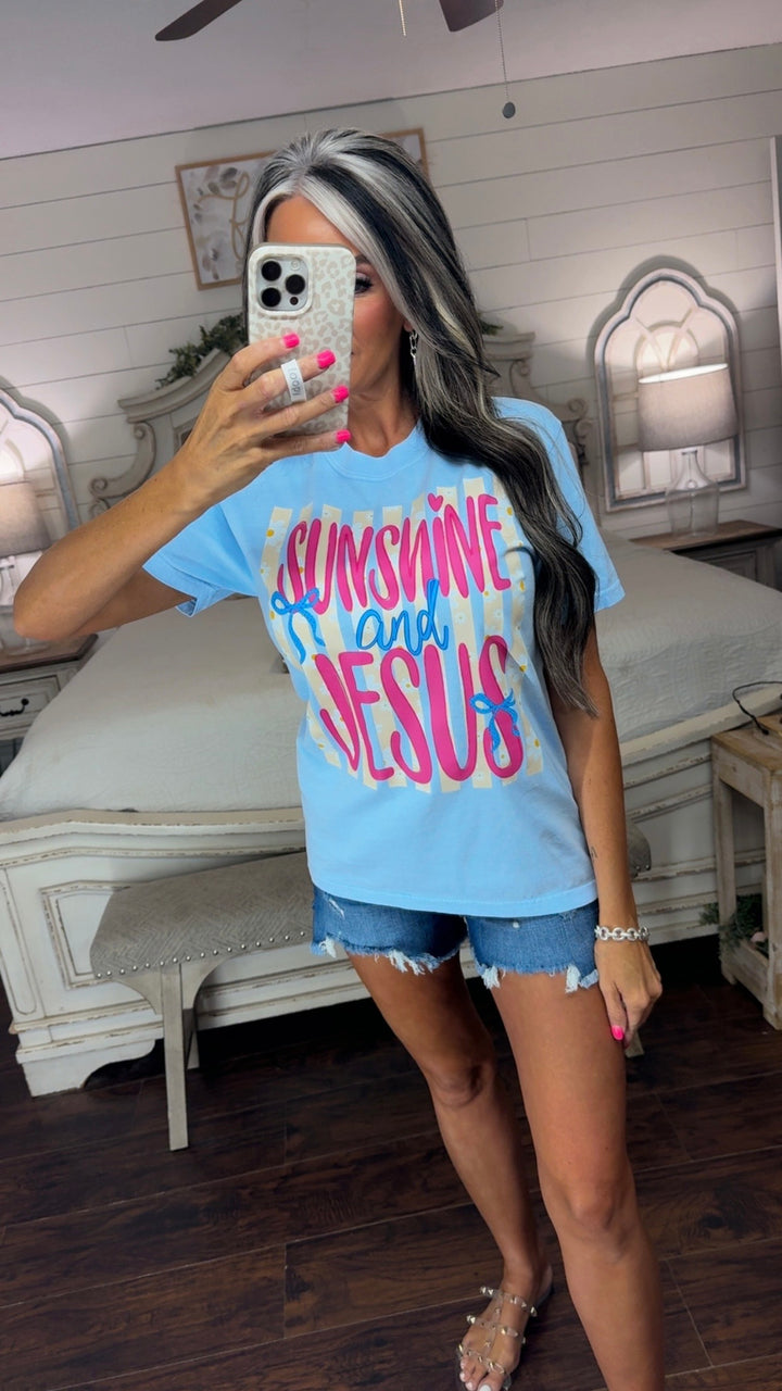 PRE ORDER - Sunshine &Jesus Graphic Tee