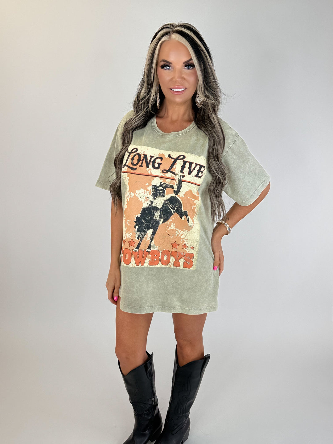 Long Live Cowboys Graphic Tee