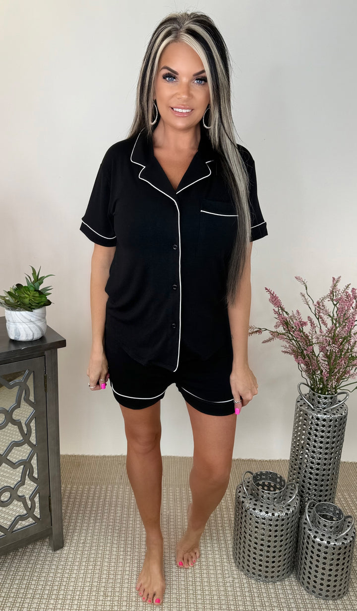 Dreamy Escape pajama set BLACK