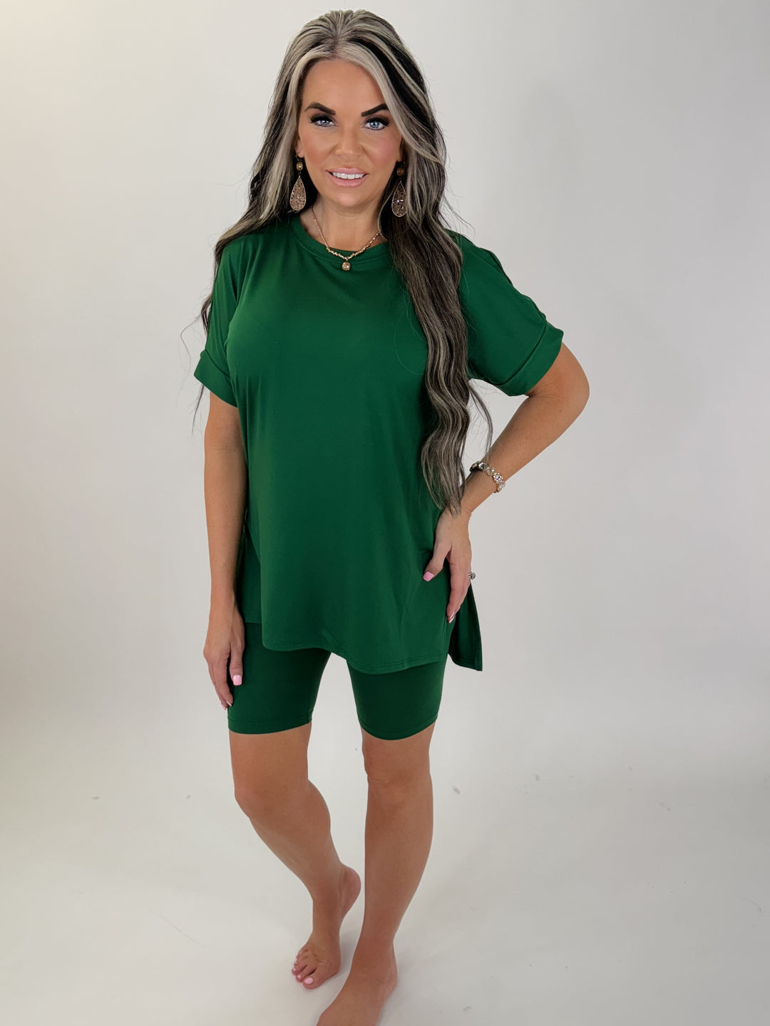 DOOR BUSTER  Microfiber Top & Biker Shorts  green