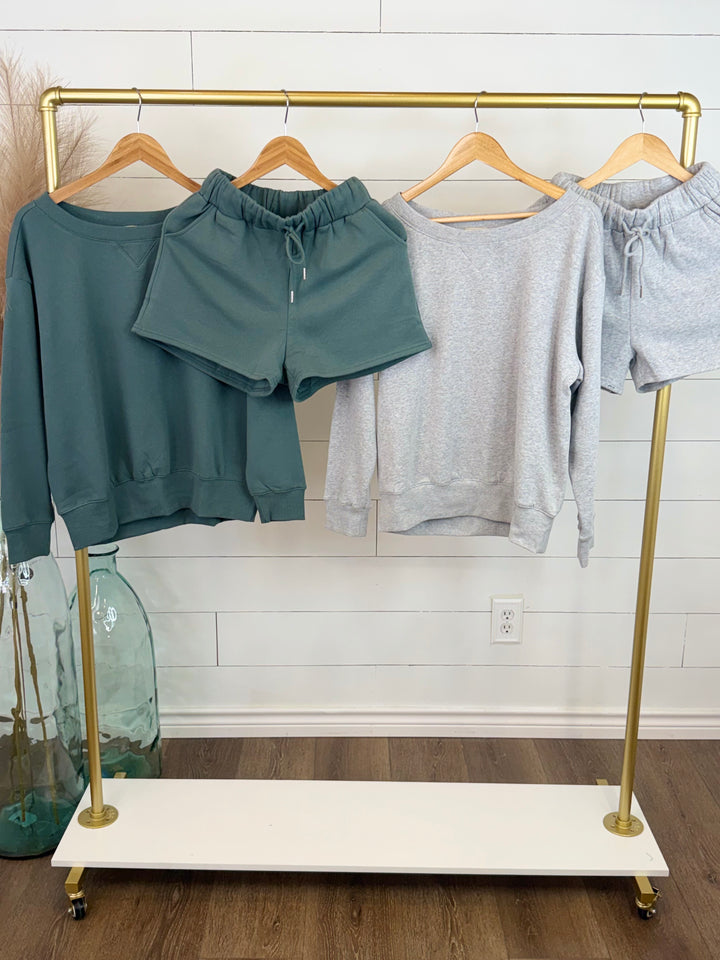 OFF DUTY CREWNECK SHORT SET