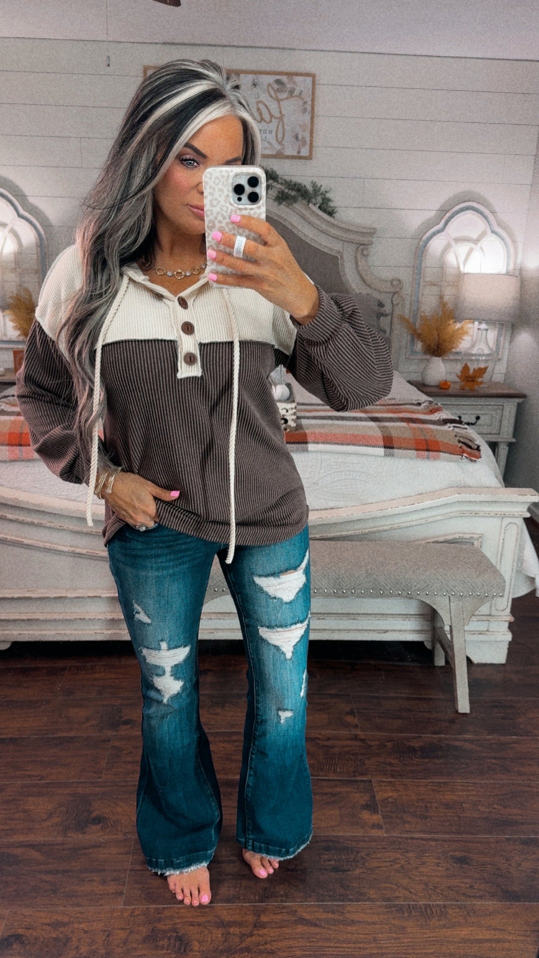 Mocha & Ivory Henley Pullover