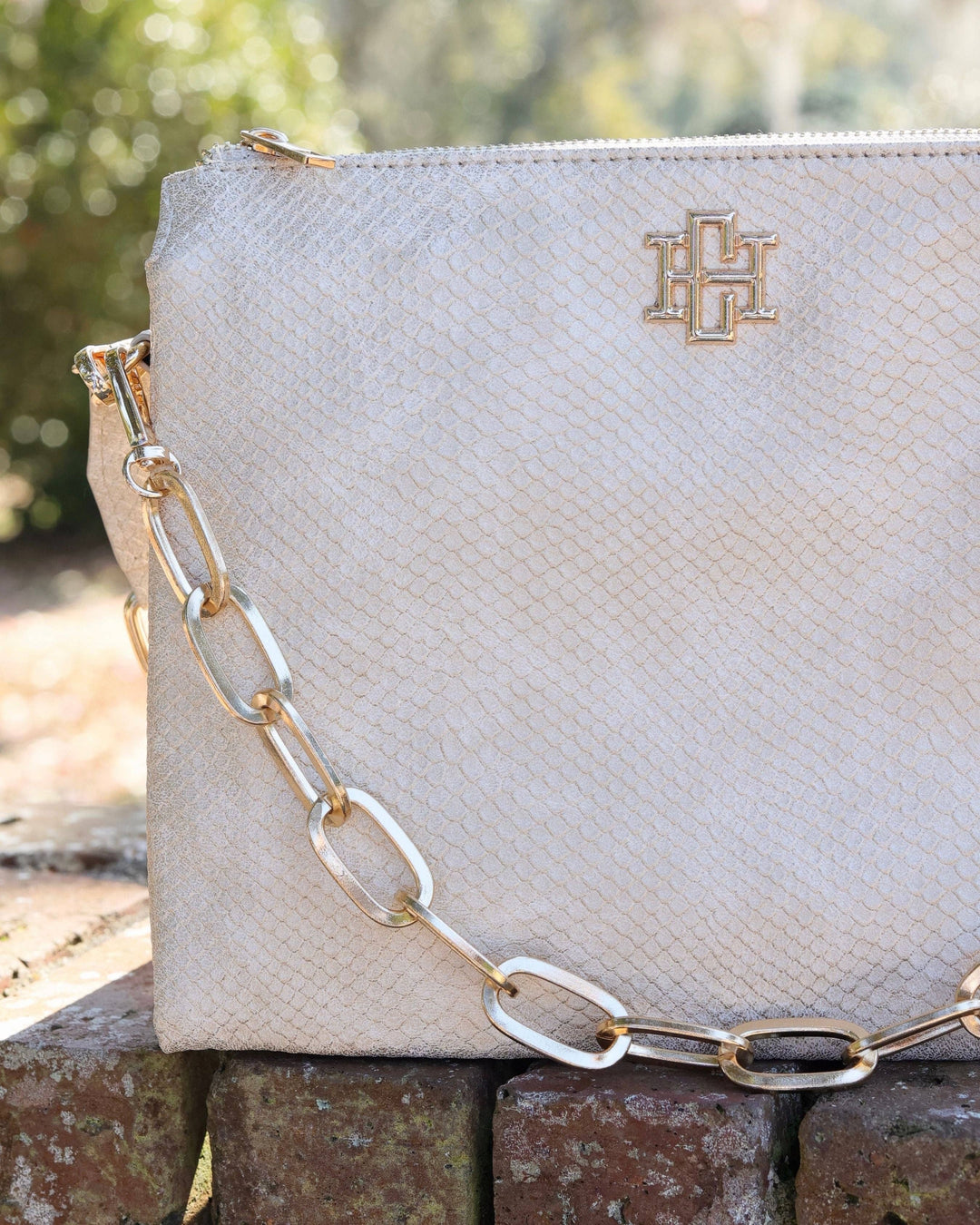 Ariana Crossbody Shimmer Champagne: Default