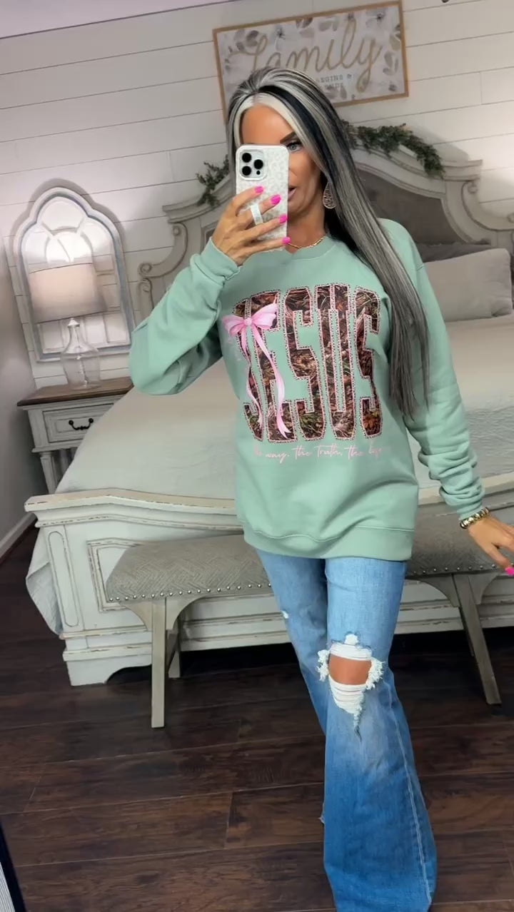Jesus sweatshirt sage